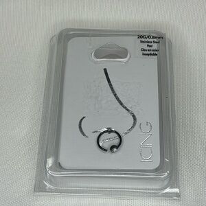 Icing Stainless Steel Nose Ring Black